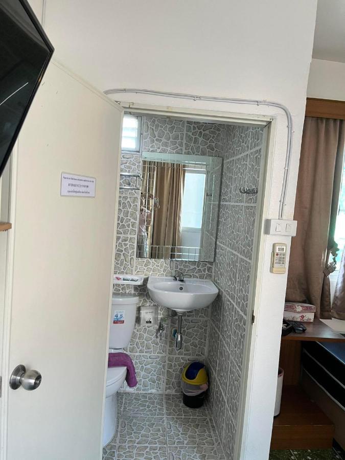 Baan Rachaya Lägenhet Chiang Mai Exteriör bild