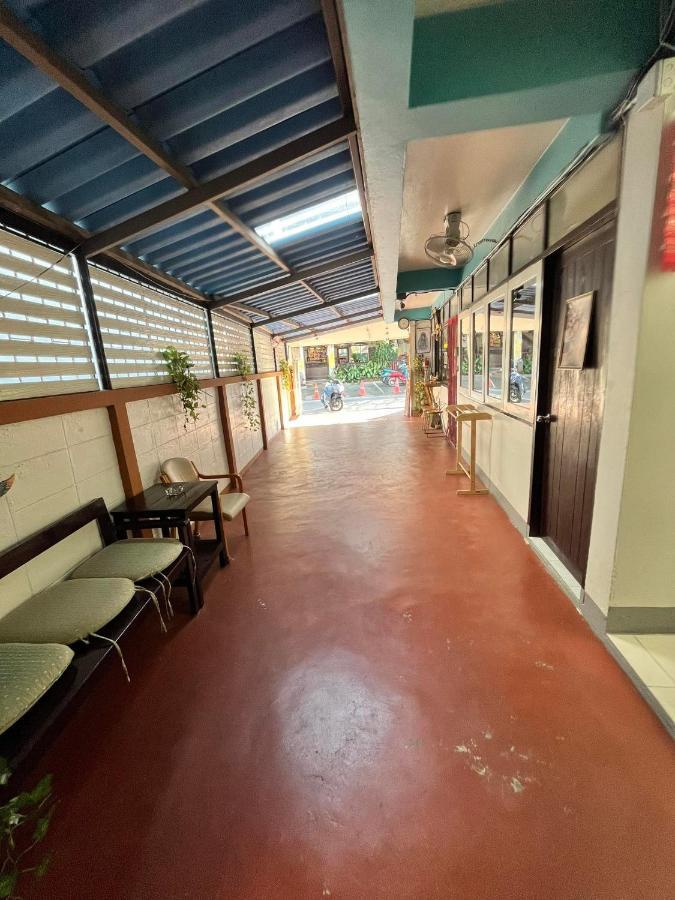 Baan Rachaya Lägenhet Chiang Mai Exteriör bild